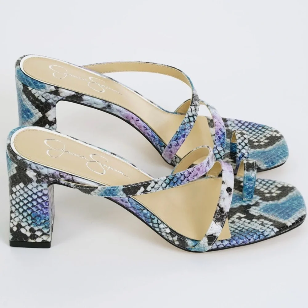 Jessica Simpson Block Heel Sandal - Picture 4 of 11